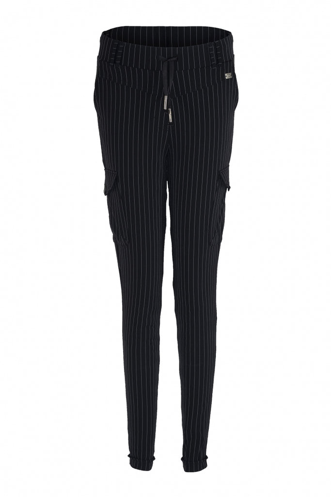 TQ travel Broek karin pinstripe zwart