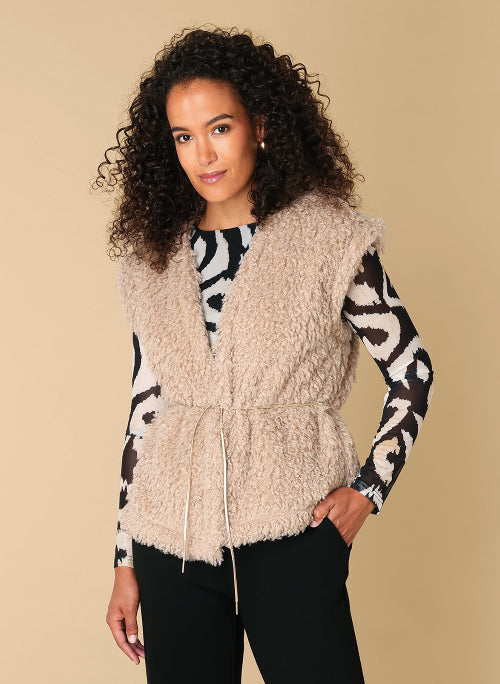 dames teddy waistcoat ivy beau creme
