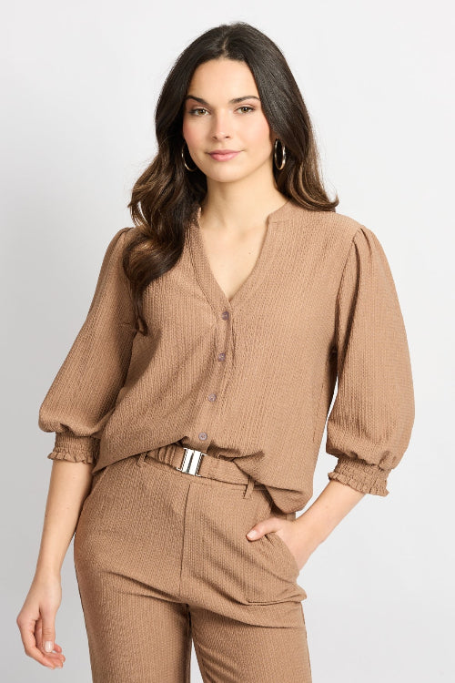 C&S-The-Label-blouse-laila-latte