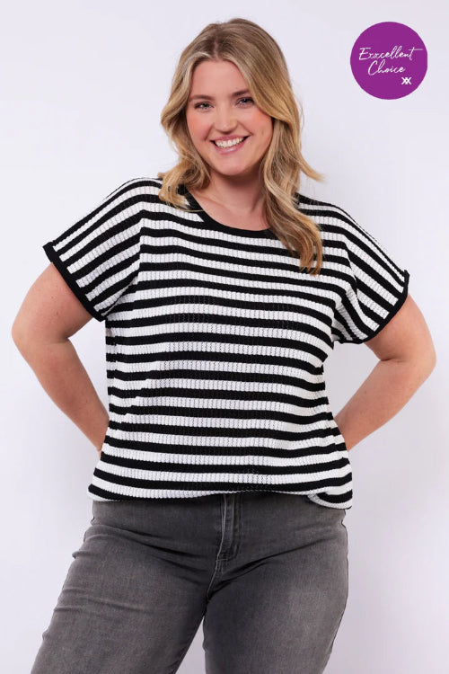 Exxcellent-leighton-knit-pullover