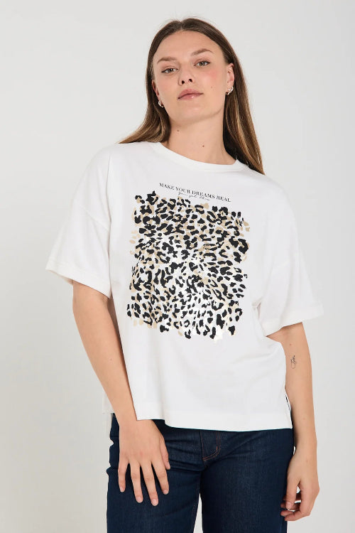 Freequent dames t-shirt off white luipaard print
