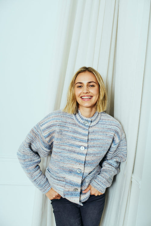 Dames cardigan gebreid blauwe creme freequent