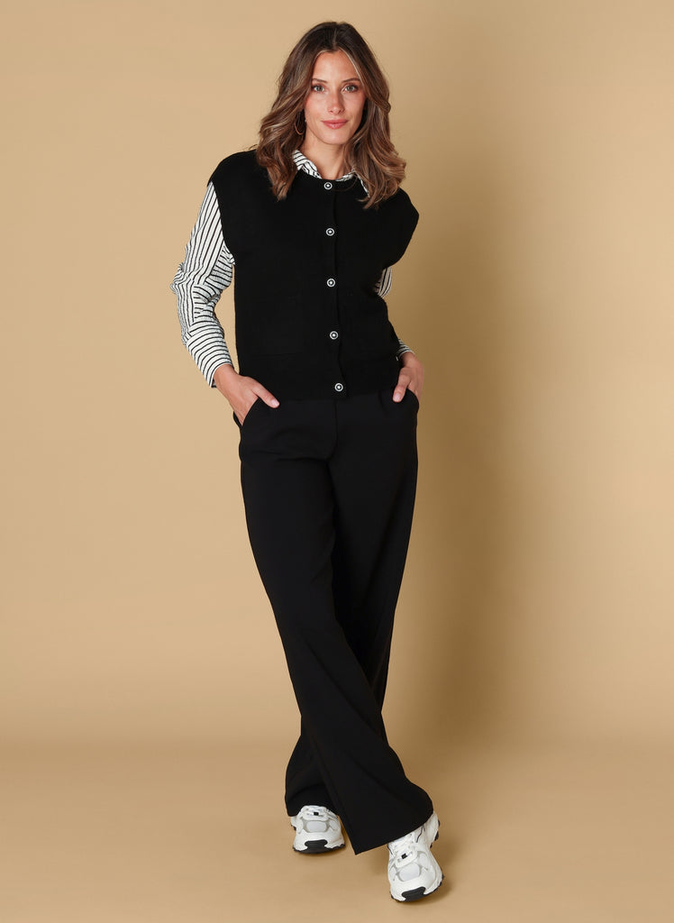 Ivy-Beau-stella-vest-zwart