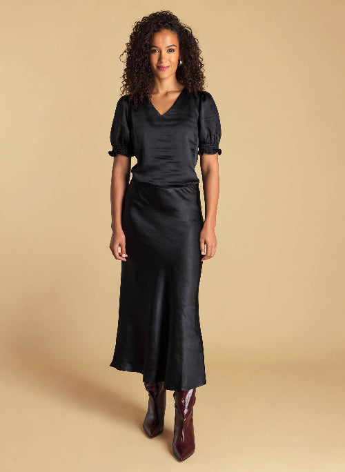 Ivy-beau-top-asya-zwart