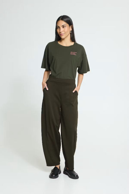 ichi-broek-kate-barrel-groen