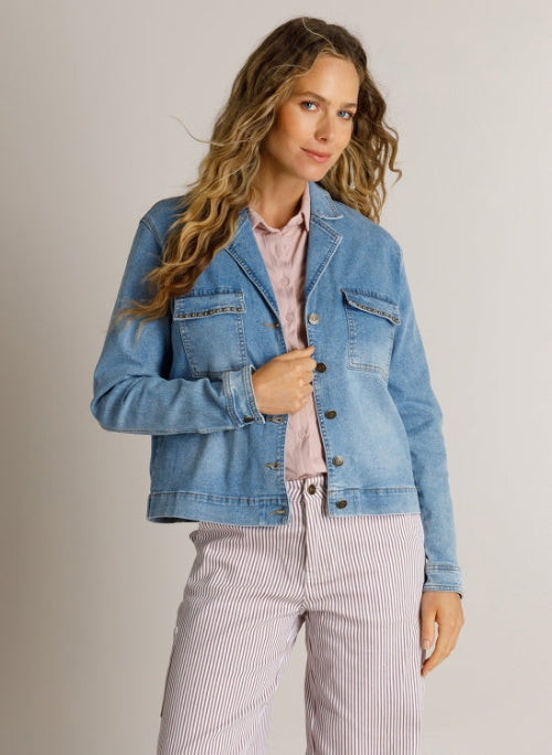 ivy-beau-dinthe-denim-blue-jacket