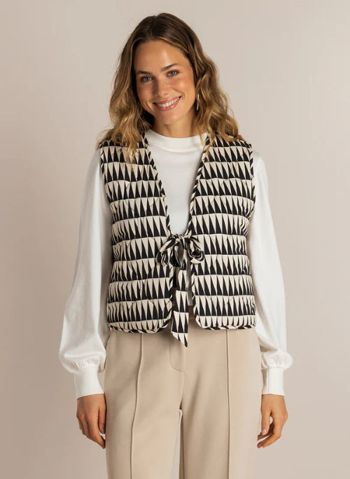 ivy-beau-gilet-sophy-off-white-black
