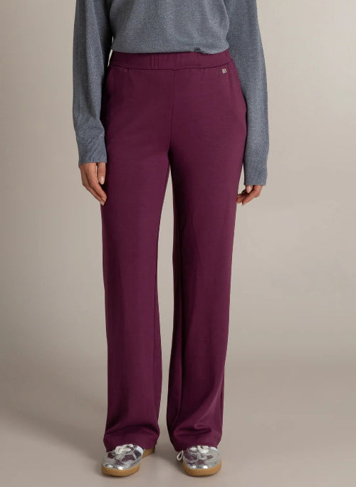 ivybeau-broek-marianne-rood