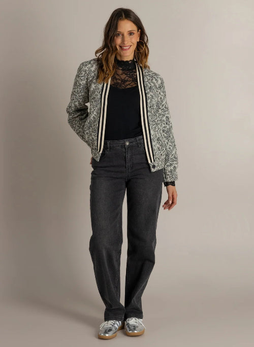 ivybeau-jasje-maisy-zwart-offwhite